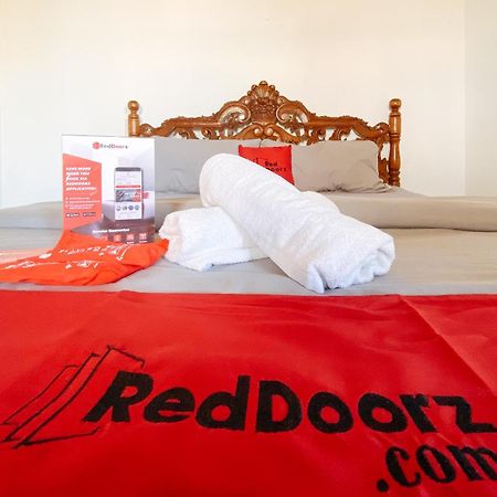 Botolan White Castle Beach Resort Iba Zambales מראה חיצוני תמונה